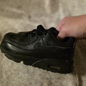 Nike Kids Black Sneakers